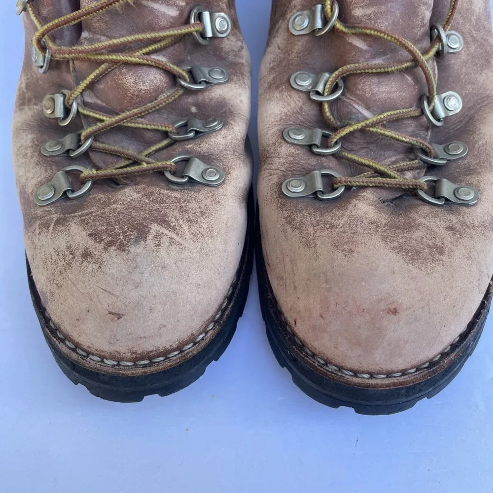 VTG Danner Mountain Light Boots Mens 14D Brown Leather Hiking Workwear Outdoor